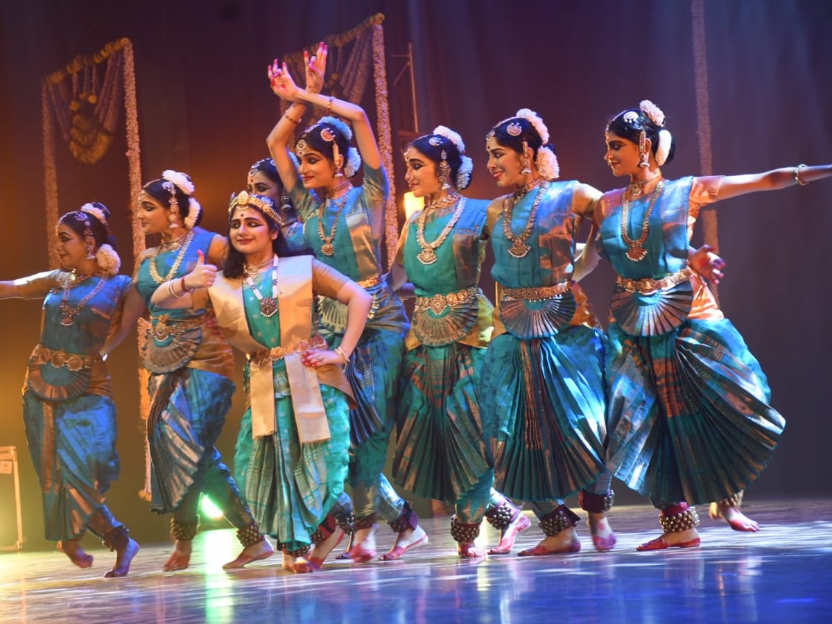 Six Dance Forms Performed On One Stage In Hyderabad At Shilpakala Vedika6