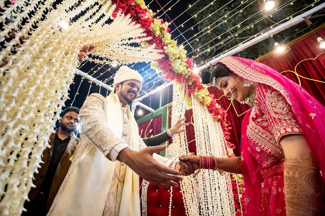 'Panchayat' Fame Aasif Khan Ties Knot With His Lady Love Zeba Drops Glimpses3