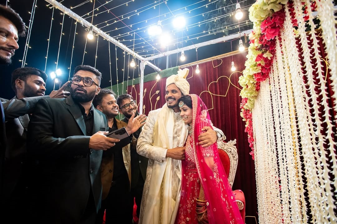 'Panchayat' Fame Aasif Khan Ties Knot With His Lady Love Zeba Drops Glimpses6