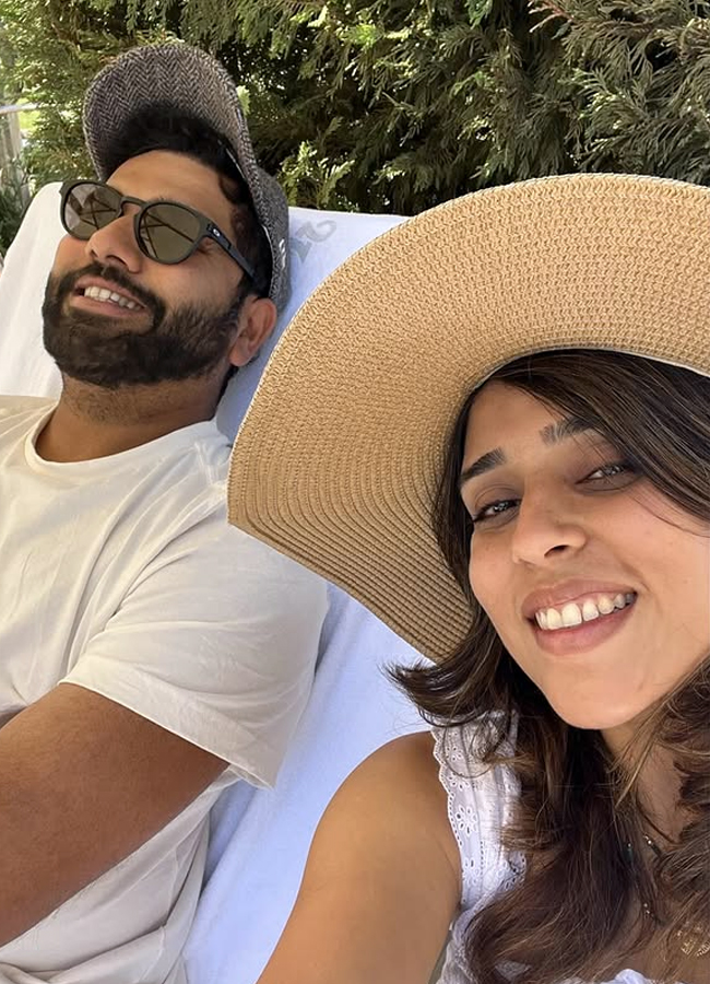 'The Best': Rohit Sharma wife shares adorable pictures on 9th anniversary goes viral13