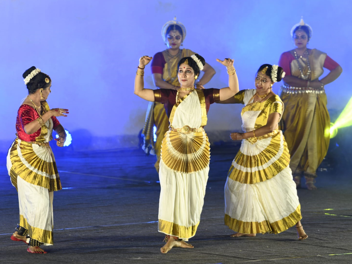 Cultural Dance That Embraced The Audience At Taramati Baradhari Hyderabad25