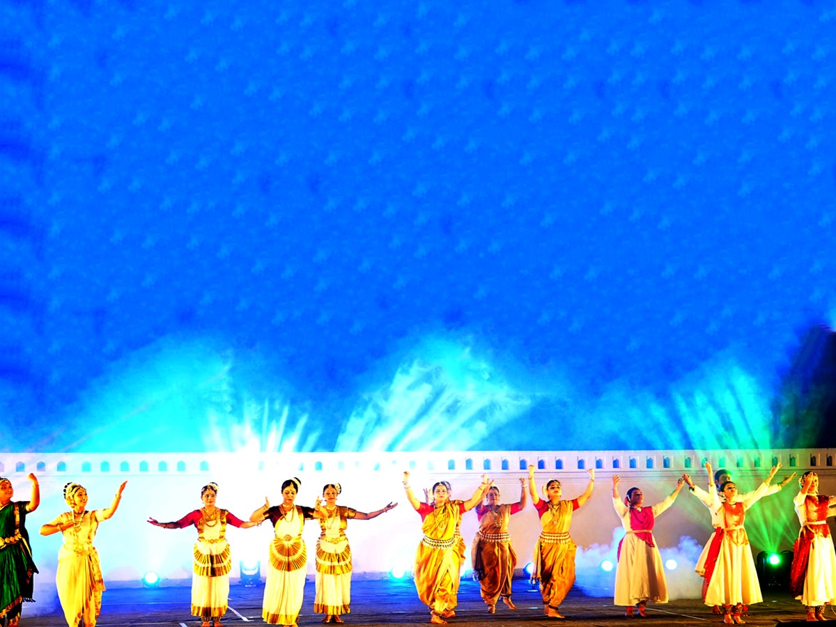 Cultural Dance That Embraced The Audience At Taramati Baradhari Hyderabad8