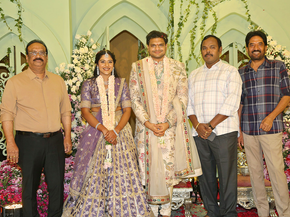 E V Raja Reddy Younger son Kranthi Reddy is Engaged photos goes viral16