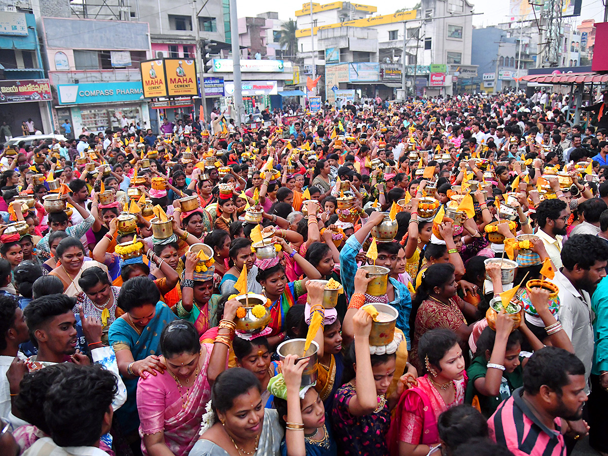 Maridamma Thalli Jathara At Peddapuram Photos13