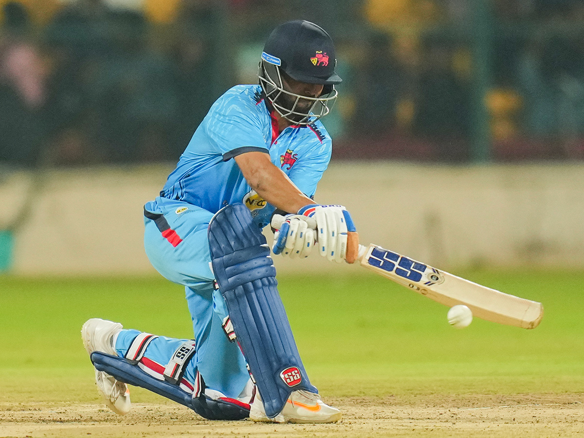 winning the T20 cricket final match of the Syed Mushtaq Ali Trophy13