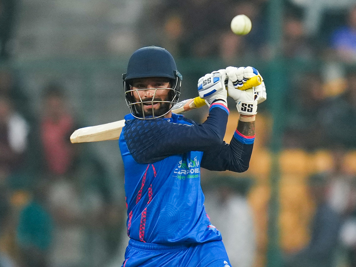 winning the T20 cricket final match of the Syed Mushtaq Ali Trophy23