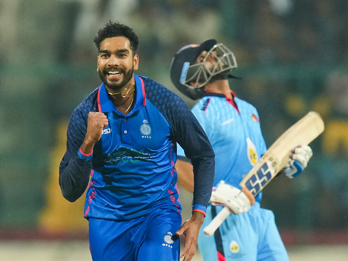 winning the T20 cricket final match of the Syed Mushtaq Ali Trophy26