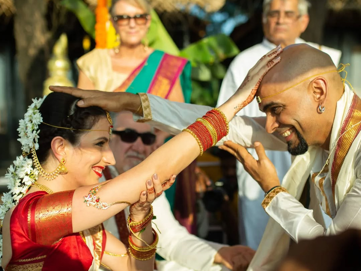 Actor Raghu Ram And His Wife Details Photos15