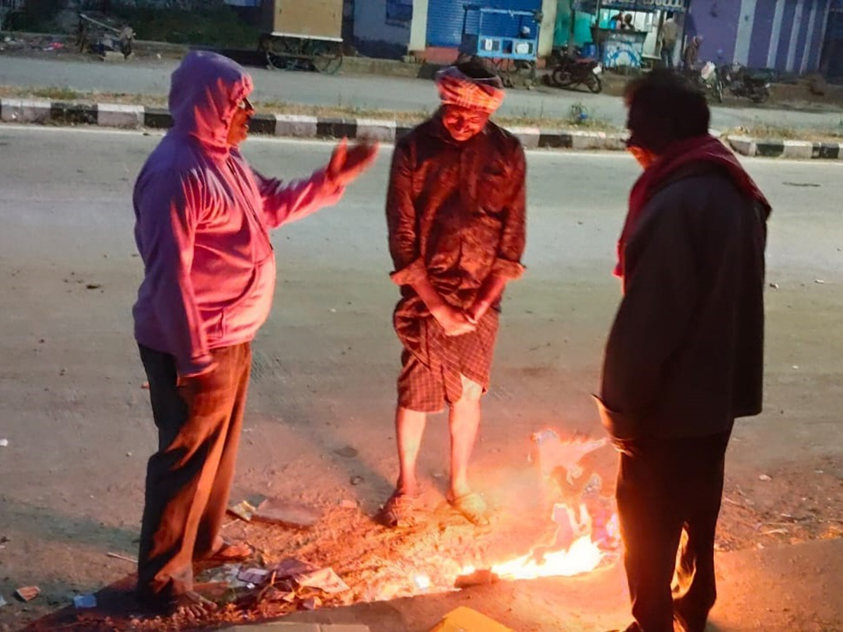 Cold Wave Hits telugu states photos goes viral14