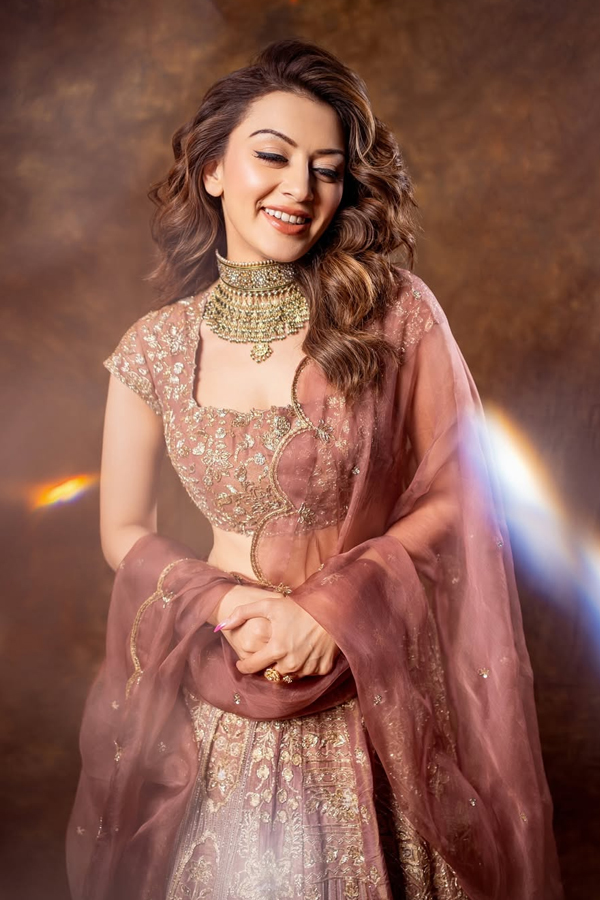 Tollywood Beauty Hansika Motwani In A Stunning Ghagra Choli14