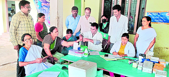 ఊరూరా విజ్వరంభణ1