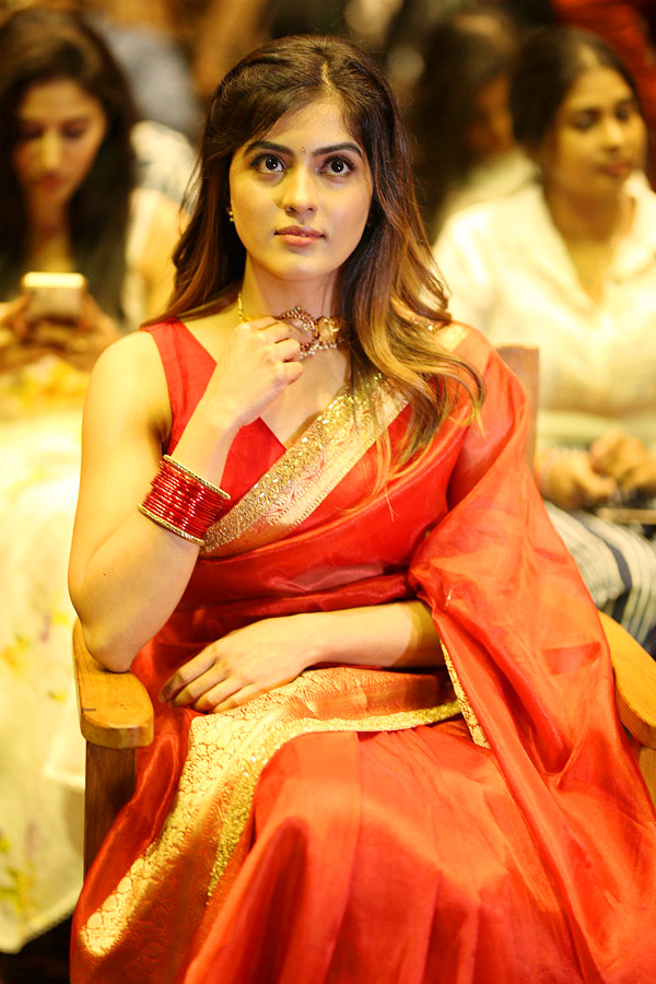 Amritha Aiyer And Samyuktha Menon Mesmerizing Looks in Bachhala Malli Pre Release Event Photos6