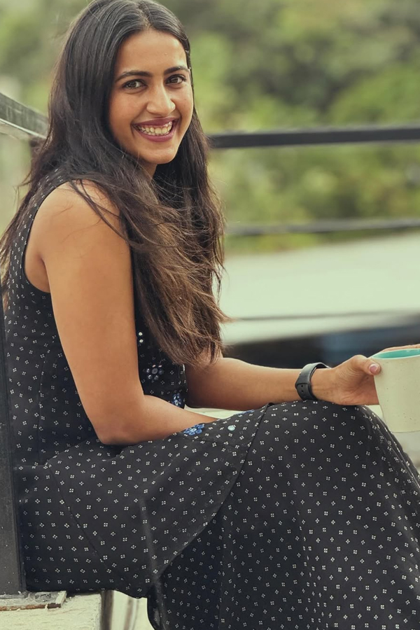 Mega Family Beauty Niharika Konidela Birthday Special Gallery17