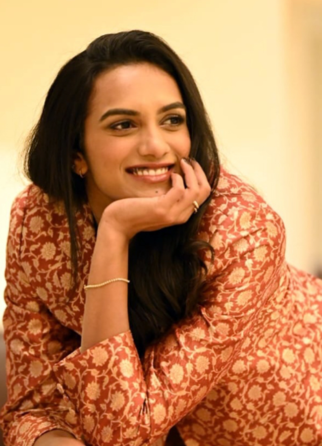 PV Sindhu dances with her fiance9