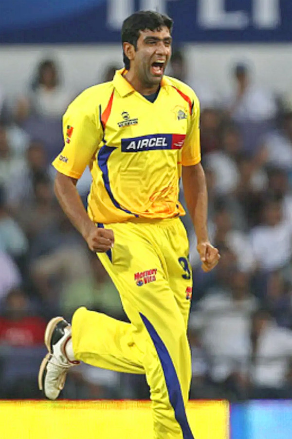 Ravichandran Ashwin announces retirement from international cricket Photos14