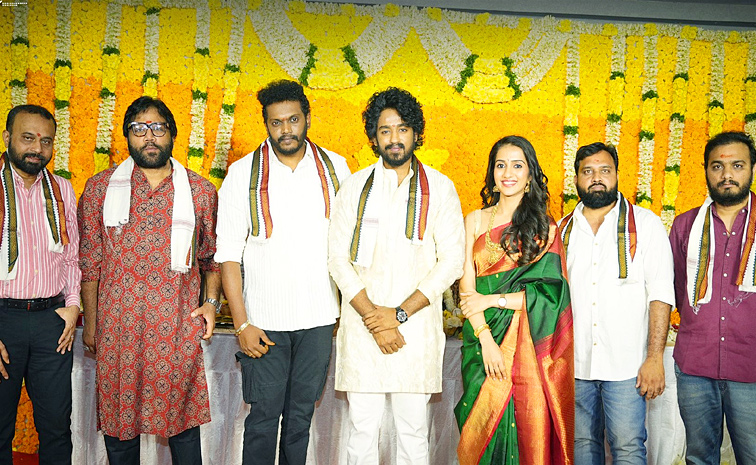 Anchor Suma Son Roshan Kanakala New Movie Launch Photos2