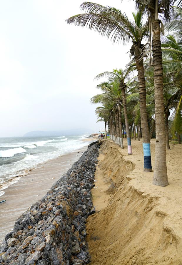 Weather report : Heavy rain in Visakhapatnam Photos7