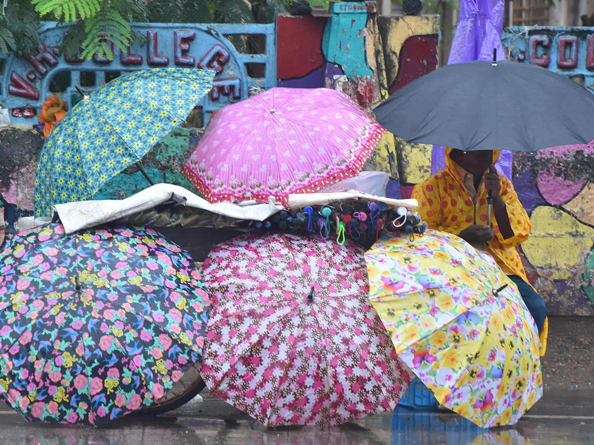 Heavy Rains in Cyclone Fengal Photos10