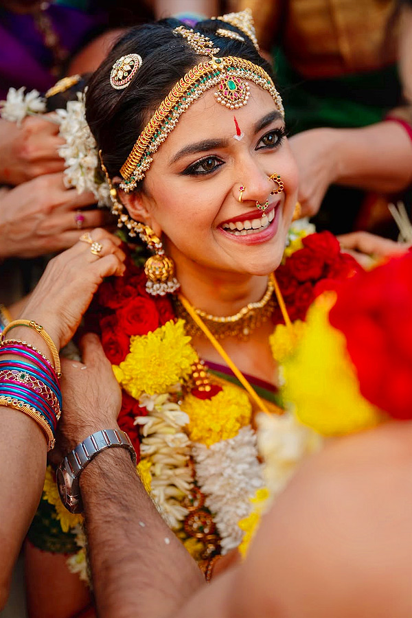 Intresting Facts About Keerthy Suresh Wedding Photos4