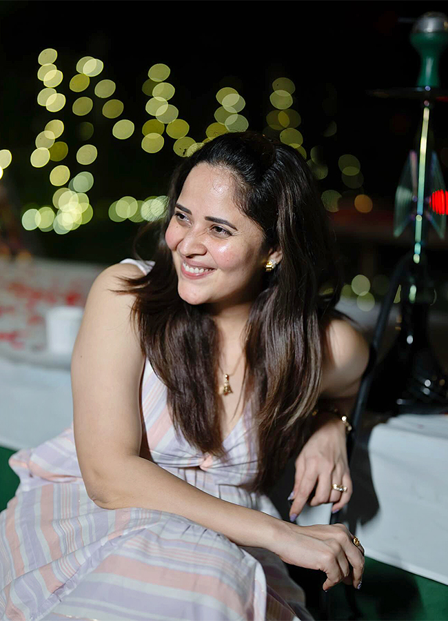 Actress Anasuya Bharadwaj Photos Goes Viral6