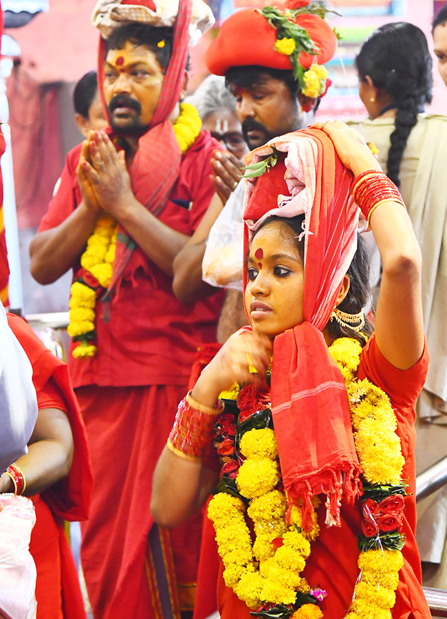 Bhavani Deeksha Viramana Starts At Durga Temple Vijayawada Photos31