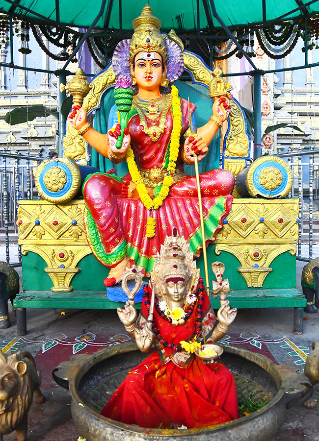 Bhavani Deeksha Viramana Starts At Durga Temple Vijayawada Photos39