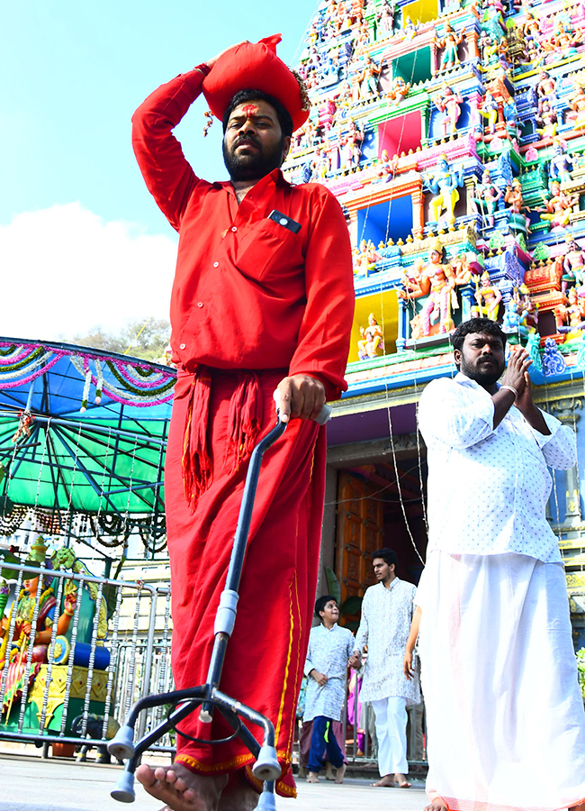 Bhavani Deeksha Viramana Starts At Durga Temple Vijayawada Photos40