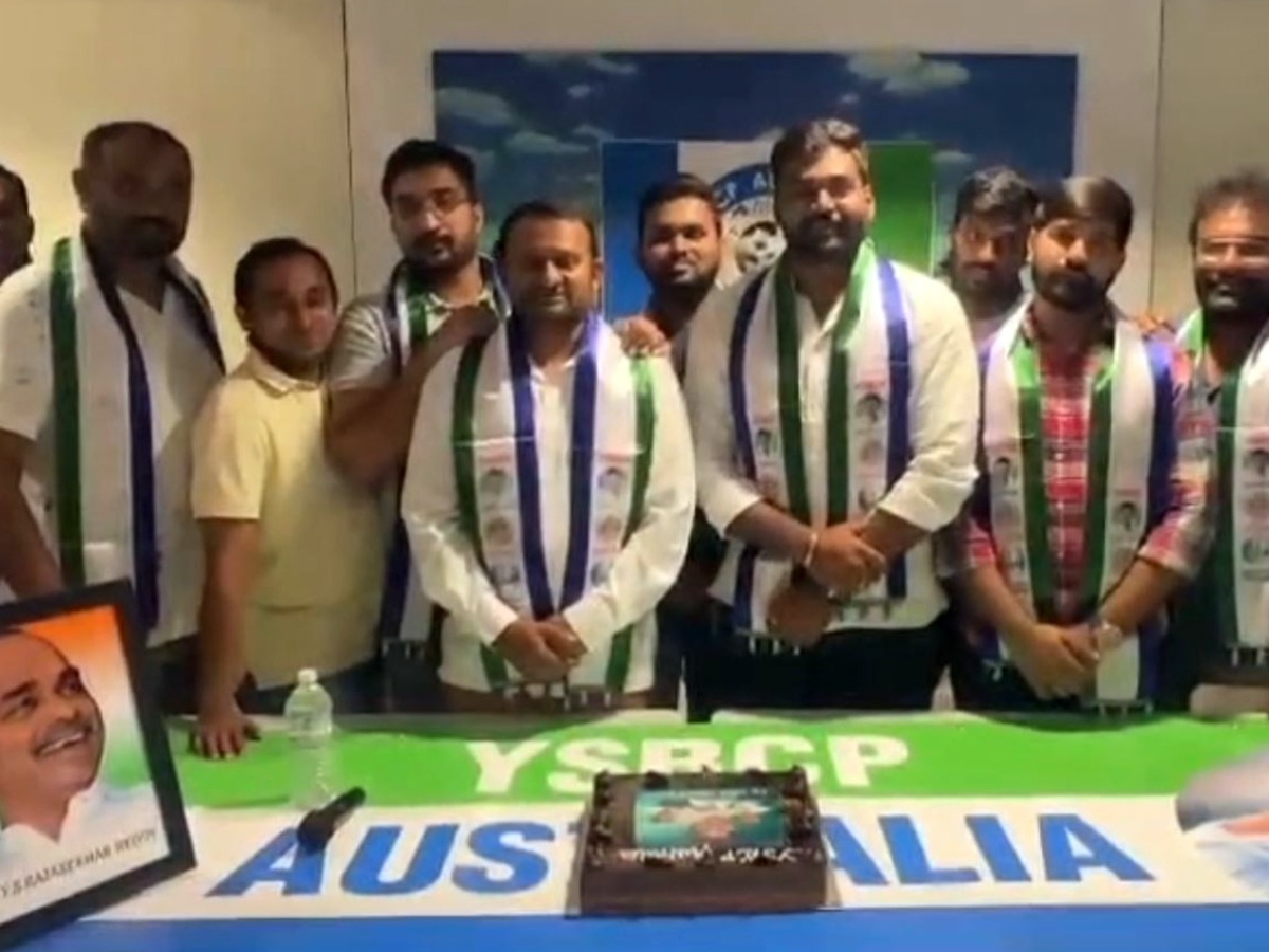 YS Jagan Mohan Reddy Birthday celebrations in overseas by NRIs5