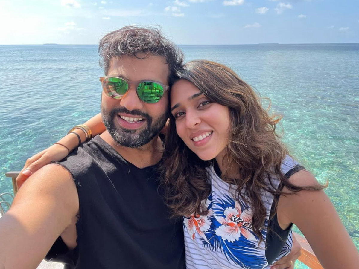 Rohit Sharma birthday wishes to his wife post goes viral15