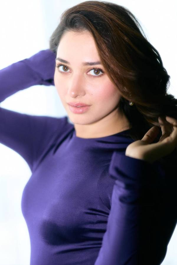 Tollywood Milky Beauty Actress Tamannaah Bhatia Birthday Special Gallery13