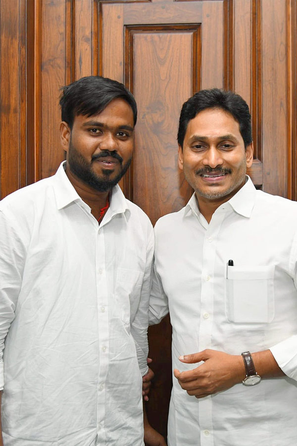 YS Jagan Birthday Special Photos5