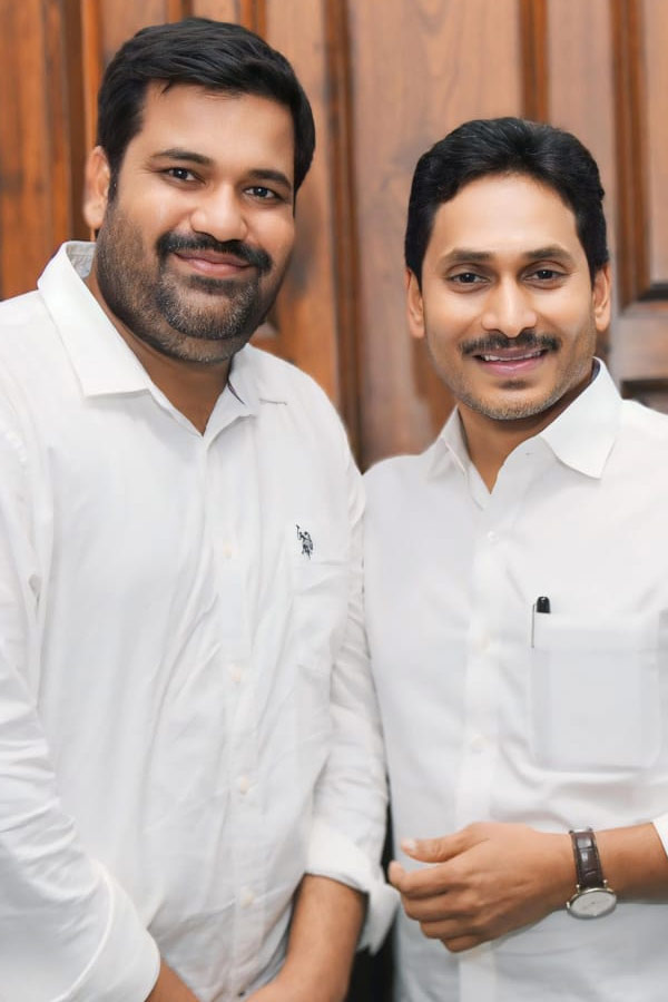 YS Jagan Birthday Special Photos7