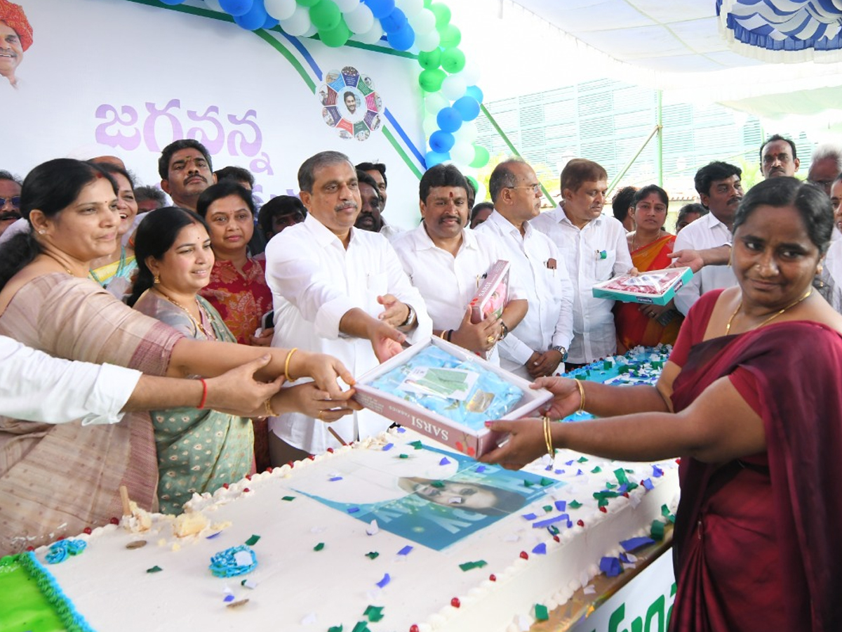 HBDYSJAGAN YS Jagan mohan reddy birthday celebration photos29