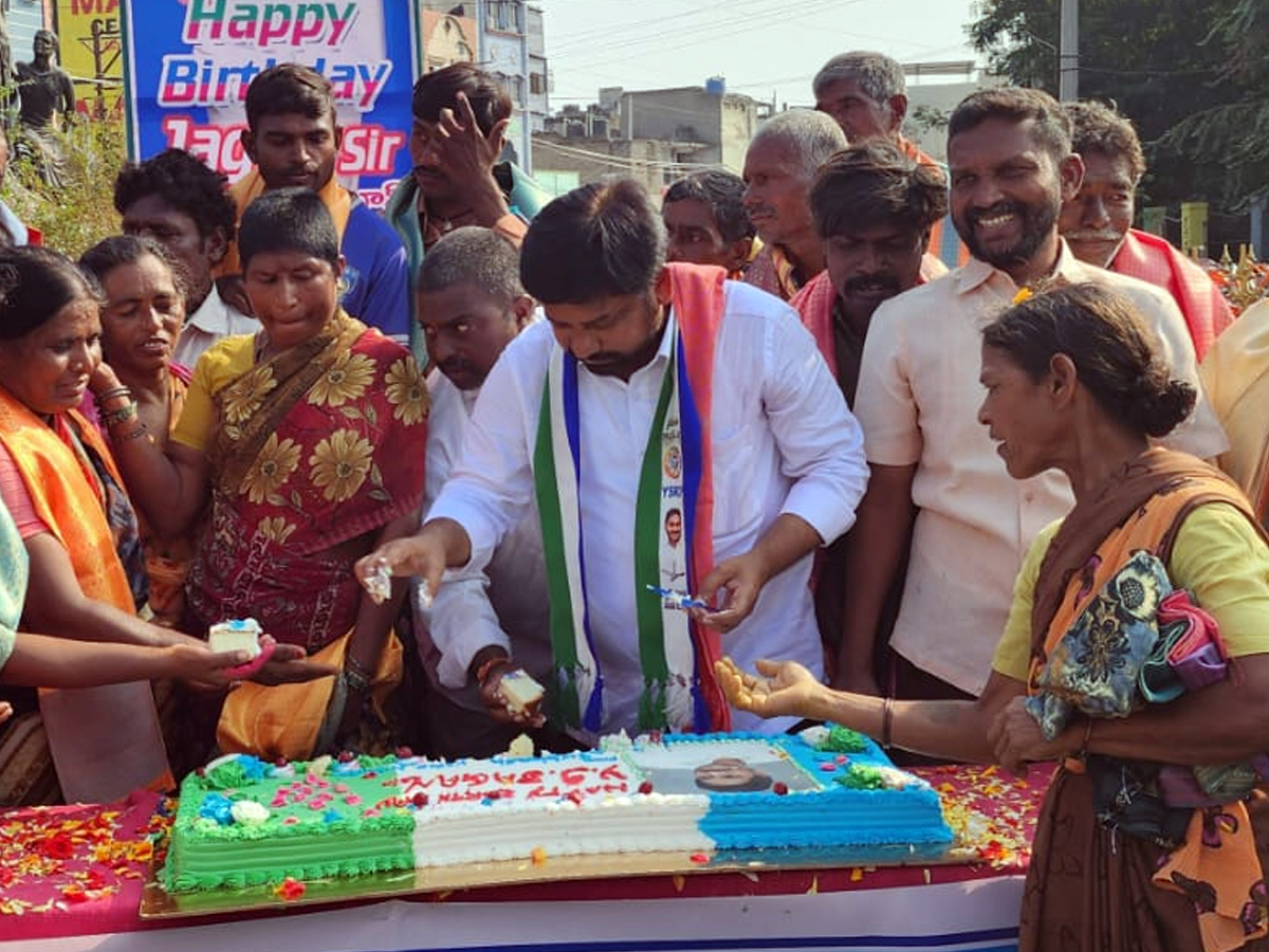 HBDYSJAGAN YS Jagan mohan reddy birthday celebration photos8