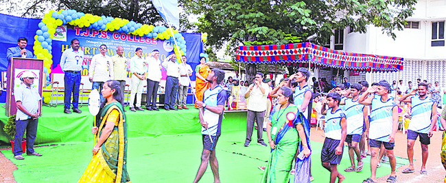 ఉత్సాహంగా ఖో ఖో పోటీలు 1