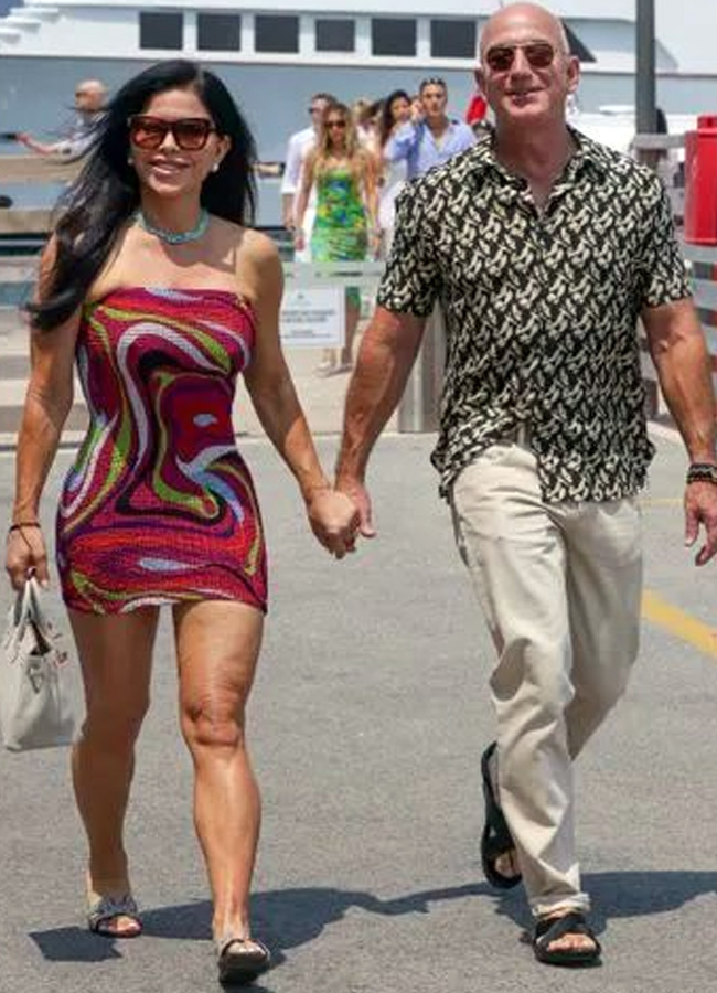 Amazon founder Bezos to marry his girlfriend 9