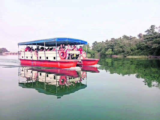 రామయ్యకు  సువర్ణ పుష్పార్చన2