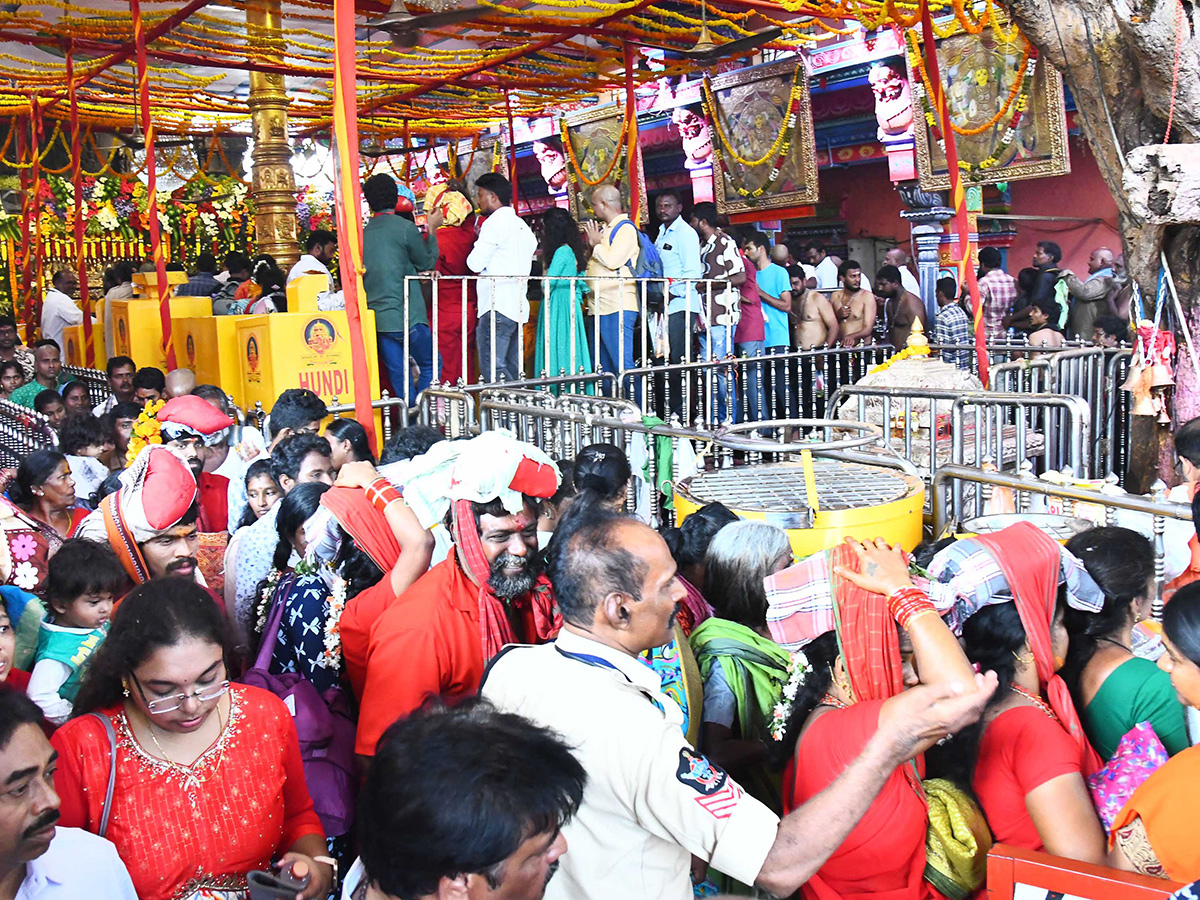 Bhavani Deeksha Viramana At Durga Temple Vijayawada28