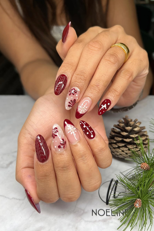 Christmas 2024 Special Nail Arts By Noeline In Social Media23