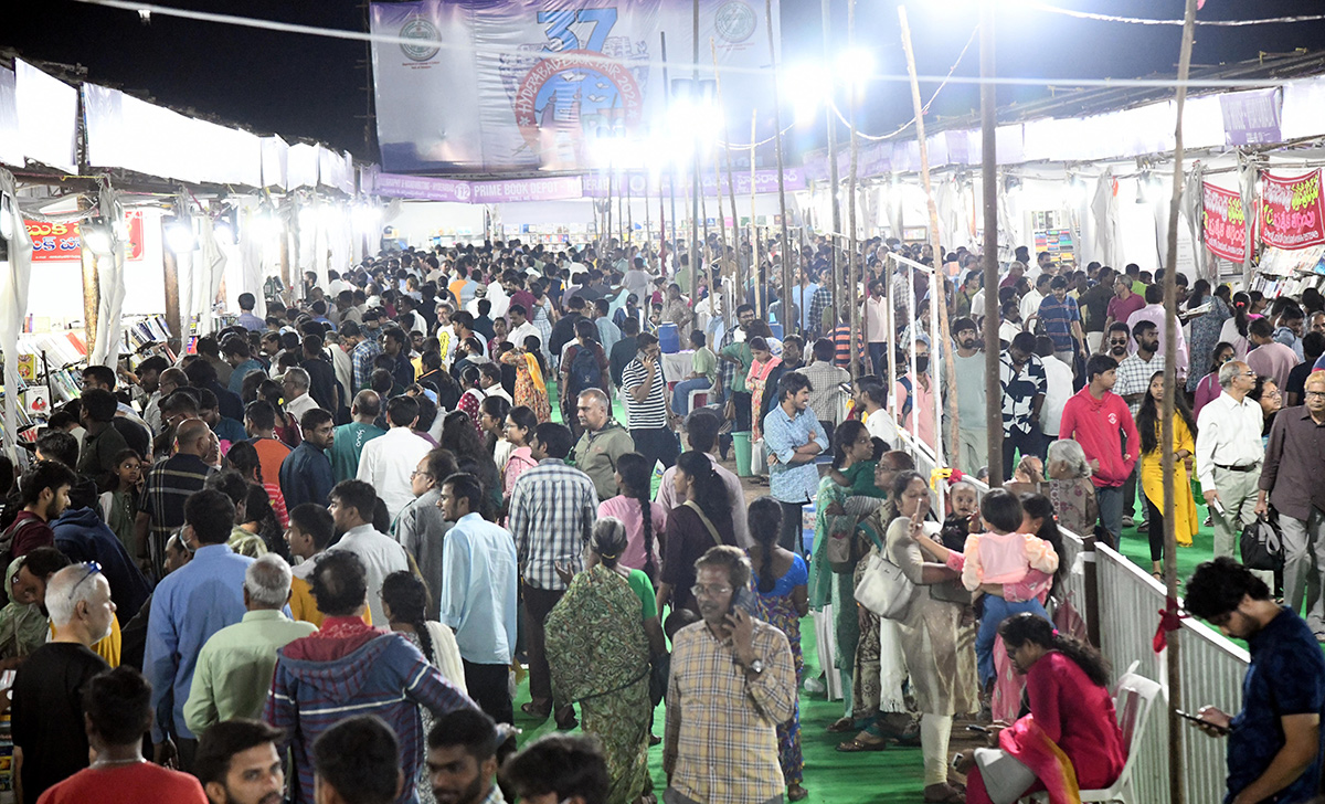 Hyderabad Book Fair Draws Record 90,000 Visitors on Sunday10