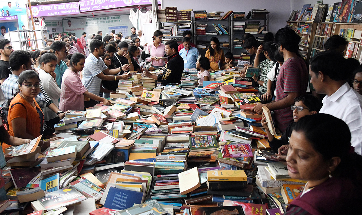 Hyderabad Book Fair Draws Record 90,000 Visitors on Sunday3