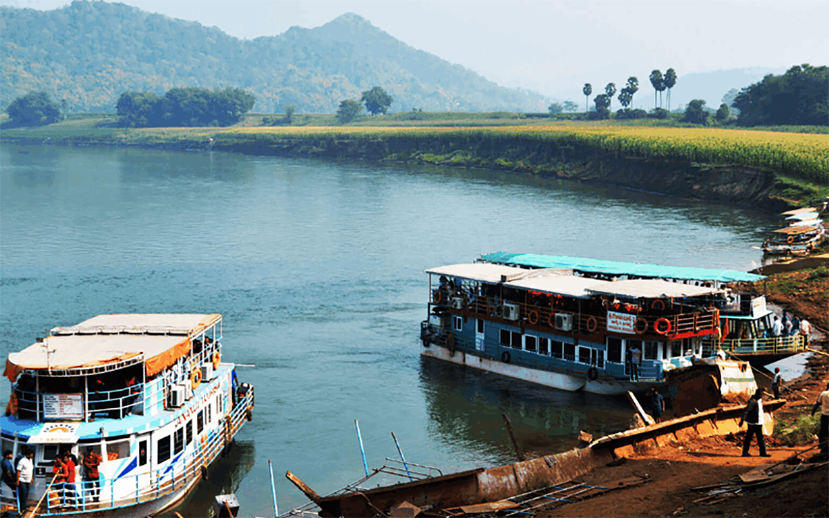 rajahmundry to papikondalu boat trip photos3