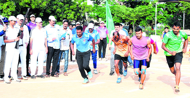 ●ఉల్లాసంగా... ఉత్సాహంగా 1