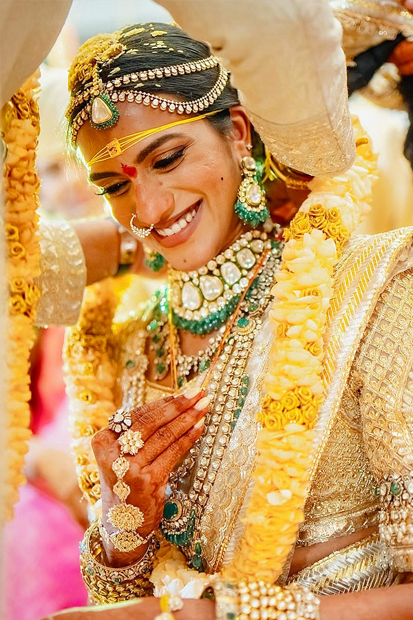 Olympic medalist PV Sindhu and Venkata Datta Sais official wedding photos3