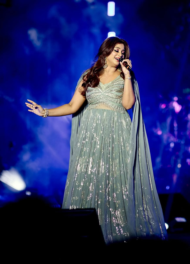  Melody Queen Shreya Ghosal remembering 2024 amazing days5