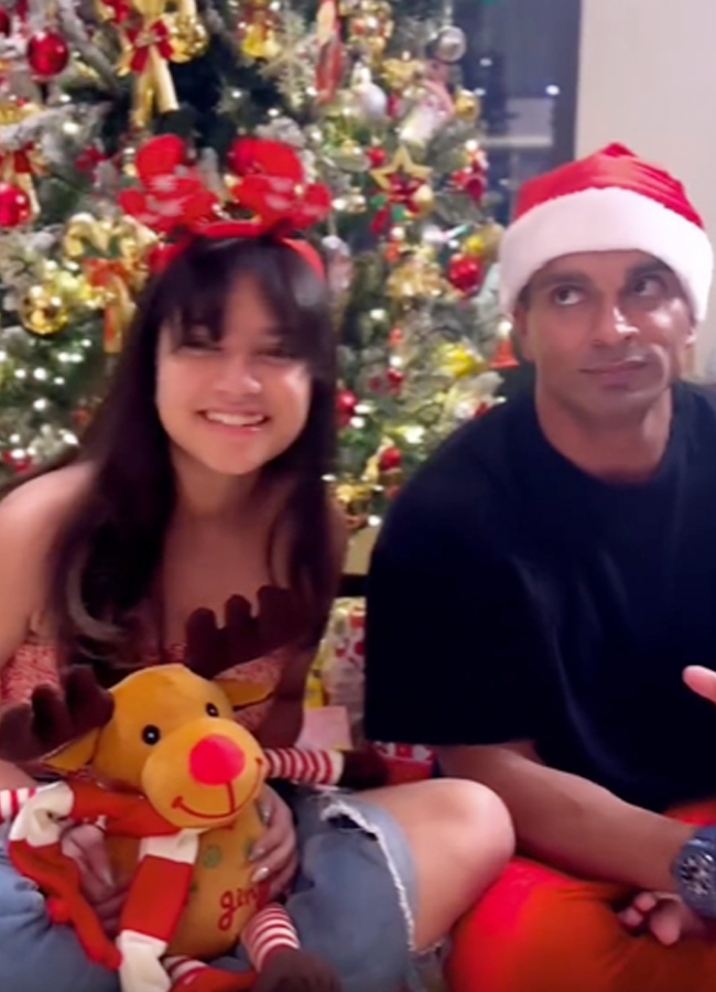 Christmas 2024 Bipasha Celebrations - How Good is Bujjemma13