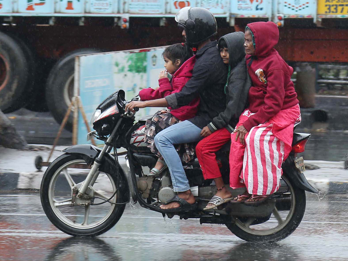 Heavy rains in Andhra Pradesh: Photos13