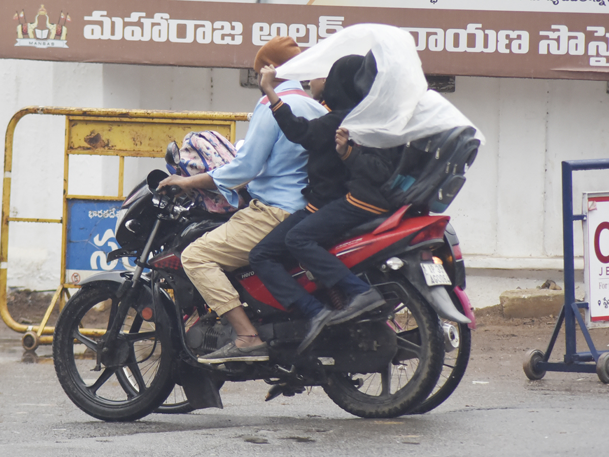 Heavy rains in Andhra Pradesh: Photos19