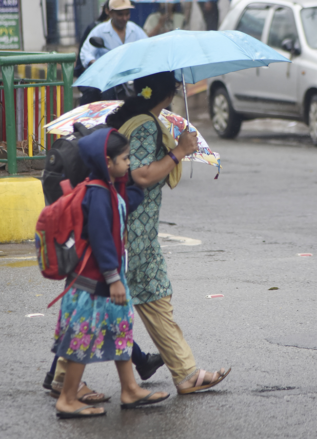 Heavy rains in Andhra Pradesh: Photos25