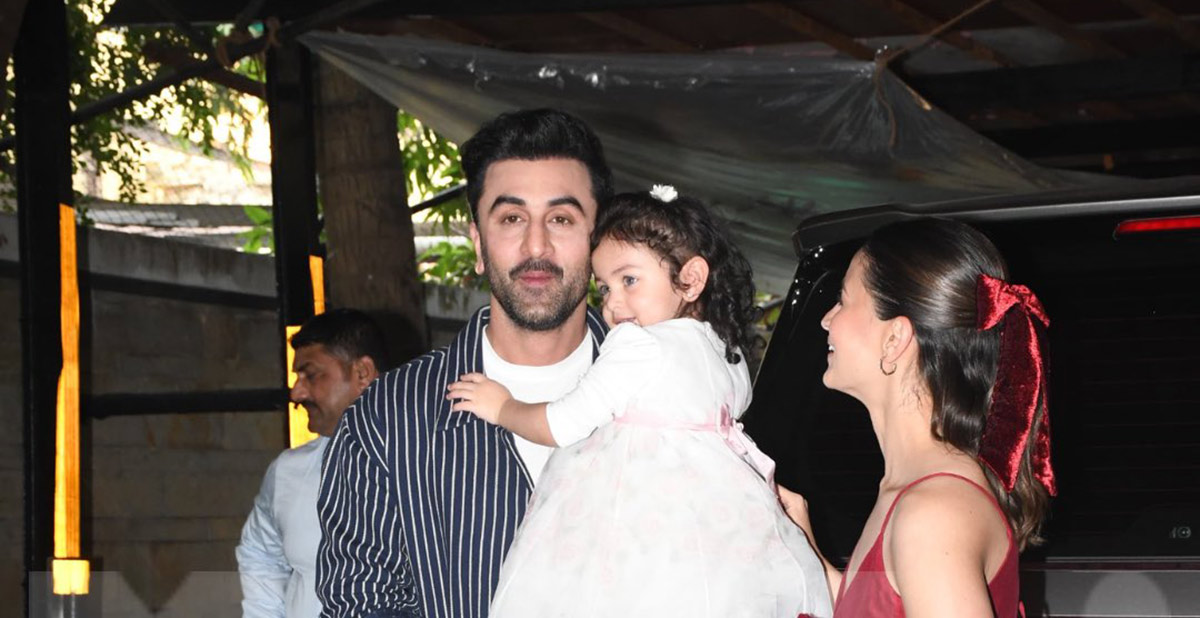 Actor Ranbir Kapoor with his daughter Raha Kapoor poses for pictures14